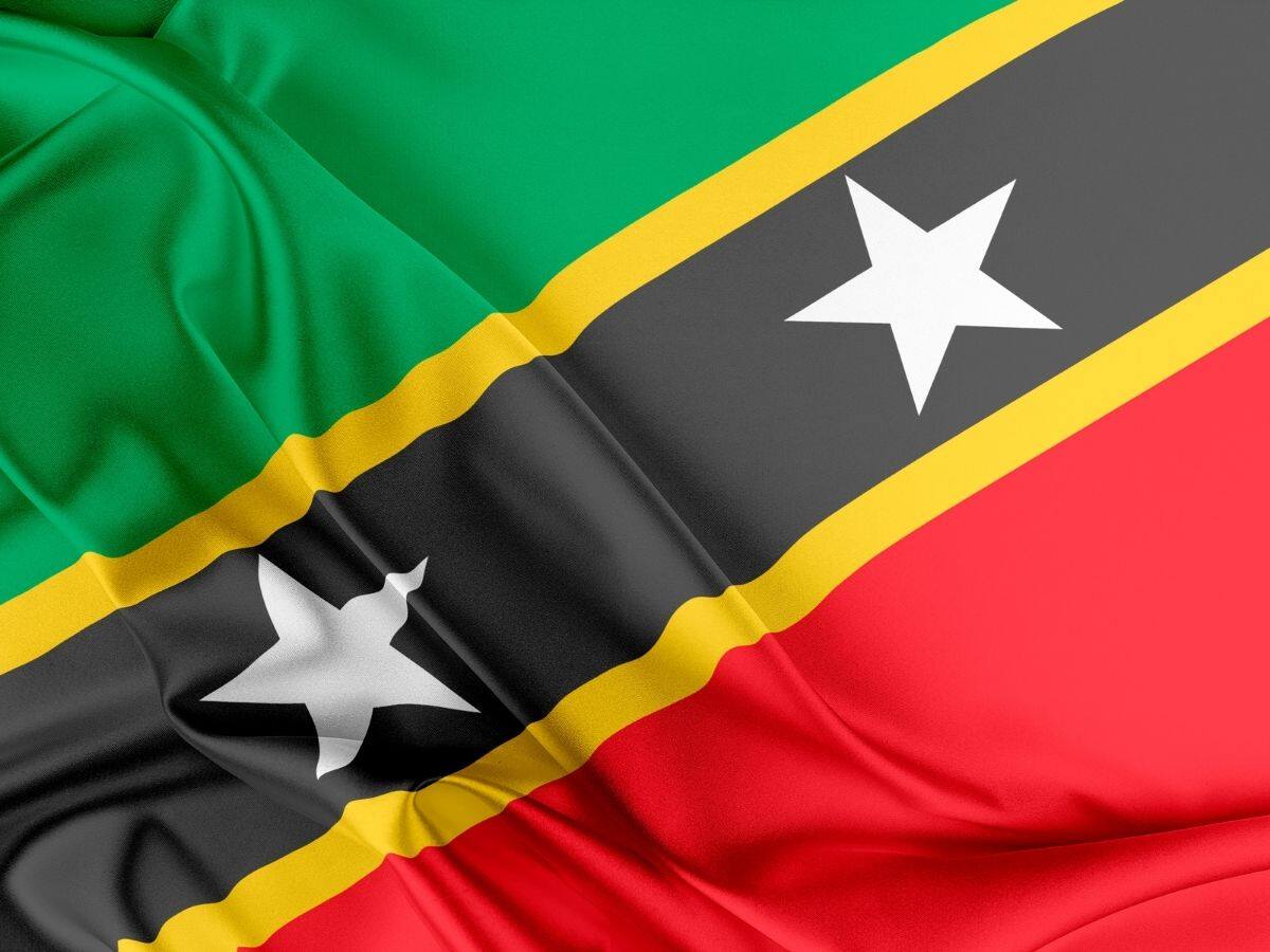 St Kitts & Nevis flag