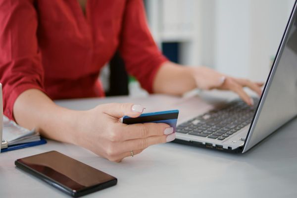Woman opening personal offshore bank account